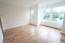 Main Photo of a 2 bedroom  Flat to rent