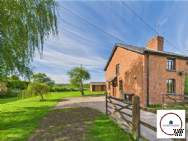Main Photo of a 3 bedroom  Cottage to rent