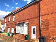 Main Photo of a 1 bedroom  Ground Flat to rent