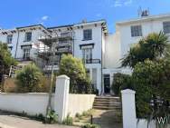 Main Photo of a 3 bedroom  Apartment for sale