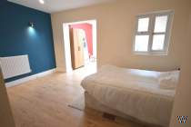 Main Photo of a 1 bedroom  Apartment to rent
