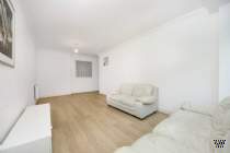 Main Photo of a 2 bedroom  Flat for sale