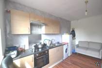 Main Photo of a 2 bedroom  Flat to rent