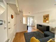 Main Photo of a 2 bedroom  Semi Detached House to rent
