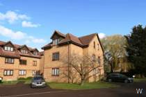 Main Photo of a 1 bedroom  Apartment for sale