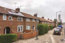 Main Photo of a 4 bedroom  Terraced House for sale