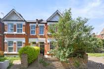 Main Photo of a 4 bedroom  End of Terrace House for sale