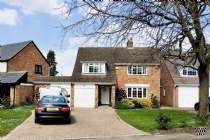 Main Photo of a 4 bedroom  Detached House for sale