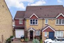 Main Photo of a 3 bedroom  Semi Detached House for sale
