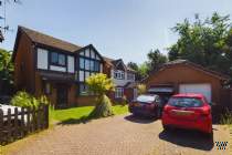 Main Photo of a 3 bedroom  Detached House for sale