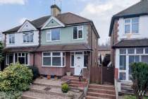 Main Photo of a 3 bedroom  Semi Detached House for sale