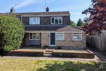 Main Photo of a 3 bedroom  End of Terrace House for sale