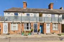 Main Photo of a 1 bedroom  Maisonette for sale