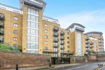 Main Photo of a 1 bedroom  Apartment for sale