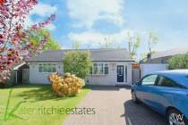 Main Photo of a 3 bedroom  Bungalow for sale