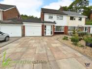 Main Photo of a 3 bedroom  Semi Detached House for sale