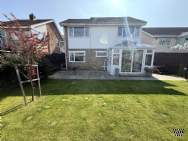 Main Photo of a 4 bedroom  Detached House for sale