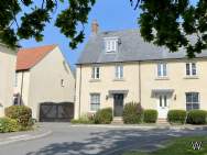 Main Photo of a 4 bedroom  Semi Detached House for sale