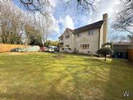 Main Photo of a 4 bedroom  Detached House for sale