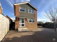 Main Photo of a 3 bedroom  Detached House for sale