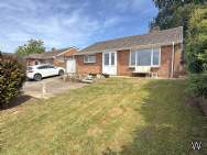 Main Photo of a 2 bedroom  Detached Bungalow for sale