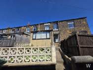 Main Photo of a 2 bedroom  Terraced House for sale