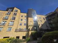 Main Photo of a 2 bedroom  Flat for sale