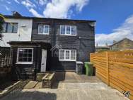 Main Photo of a 3 bedroom  Semi Detached House to rent