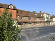 Main Photo of a 3 bedroom  Terraced House for sale