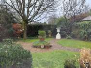 Main Photo of a 1 bedroom  Flat to rent