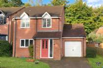 Main Photo of a 3 bedroom  Detached House for sale
