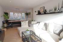 Main Photo of a 3 bedroom  Semi Detached House for sale