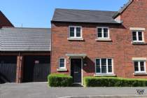Main Photo of a 4 bedroom  Semi Detached House for sale