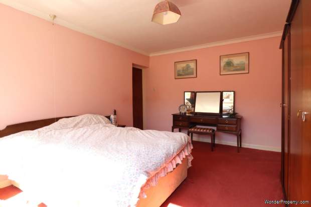 Main Photo
