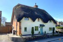 Main Photo of a 3 bedroom  Detached House for sale