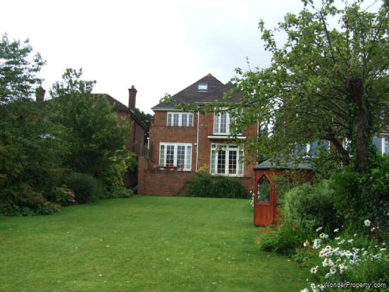 Main Photo