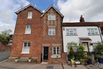 Main Photo of a 2 bedroom  Terraced House for sale