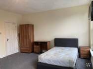 Main Photo of a 1 bedroom  Studio to rent