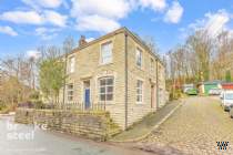 Main Photo of a 5 bedroom  Terraced House to rent