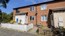 Main Photo of a 2 bedroom  Terraced House for sale