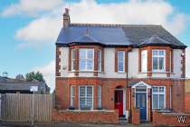 Main Photo of a 4 bedroom  Semi Detached House for sale