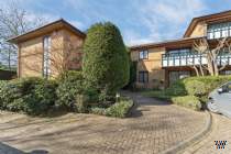 Main Photo of a 2 bedroom  Flat for sale