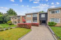 Main Photo of a 3 bedroom  Link Detached House for sale