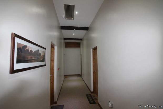 Main Photo