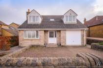 Main Photo of a 3 bedroom  Detached House for sale