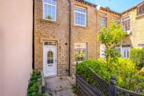 Main Photo of a 2 bedroom  Terraced House to rent
