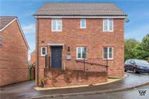 Main Photo of a 4 bedroom  Detached House for sale