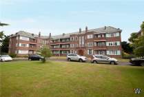 Main Photo of a 2 bedroom  Flat for sale