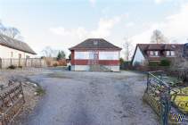 Main Photo of a 2 bedroom  Detached House for sale