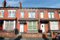 Main Photo of a 3 bedroom  Terraced House for sale